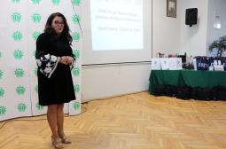 Foto 1: Pani Edyta Lubieniecka wita wszystkich przybyłych